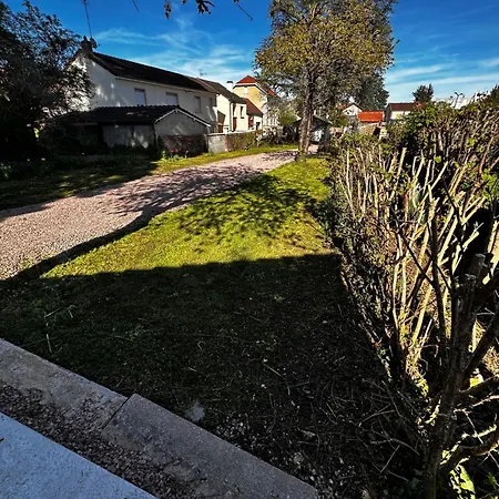 Maison Coeur De Ville Montchanin Exterior photo